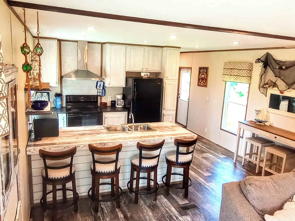 open kitchen and living room 