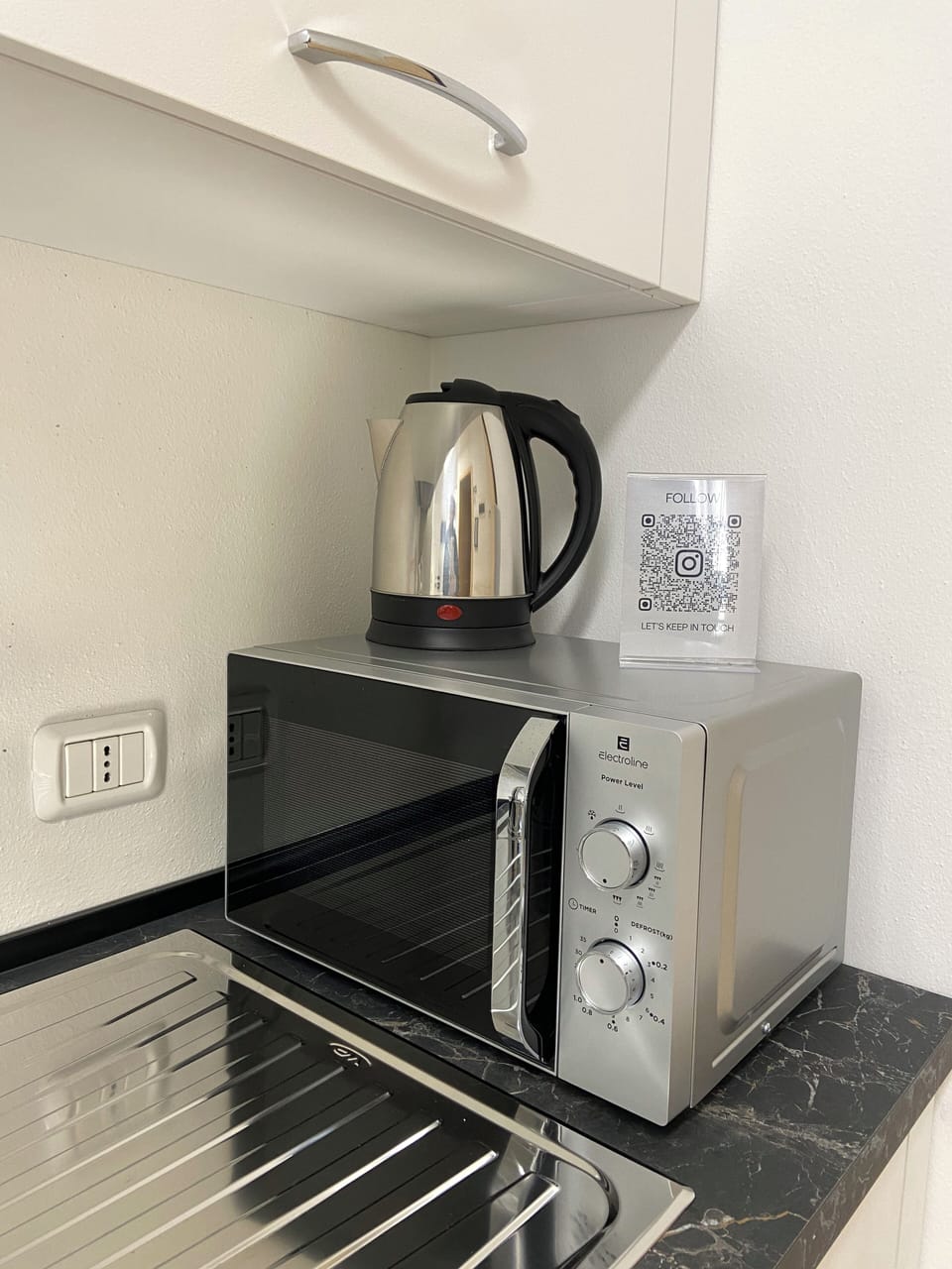Microwave