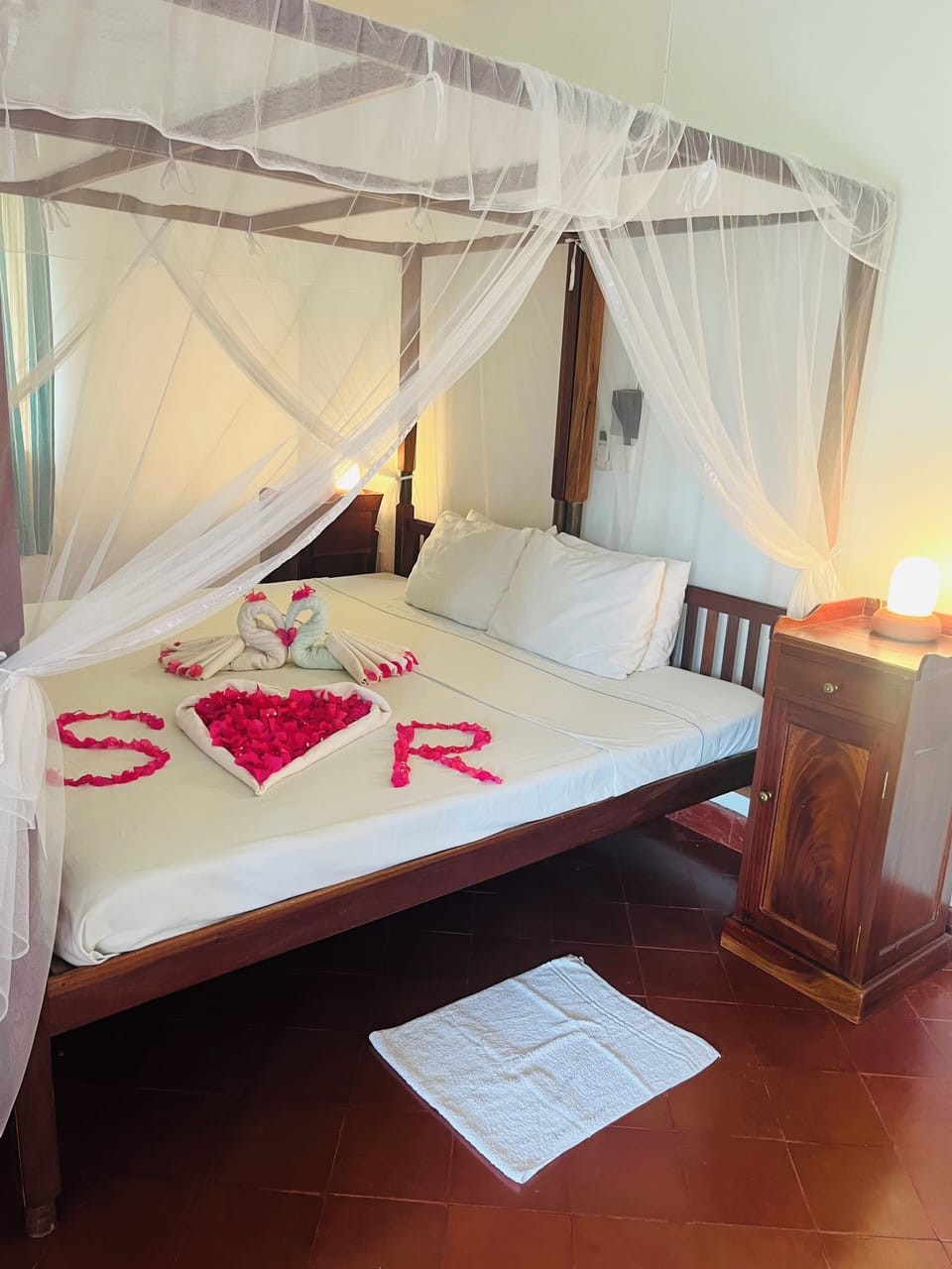 Classic Double Room, Balcony, Garden View | Desk, laptop workspace, blackout drapes, soundproofing