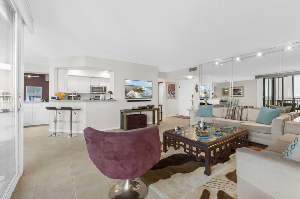 Spacious Living Room