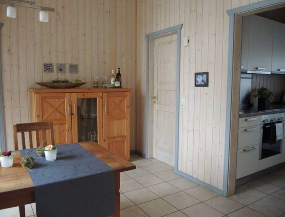 House | Dining