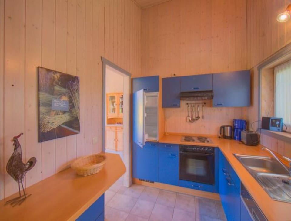 House | Private kitchen | Highchair