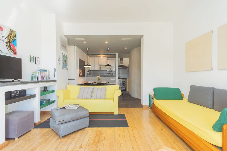 Apartment (2 Bedrooms) | Living area | 32-inch TV with cable channels