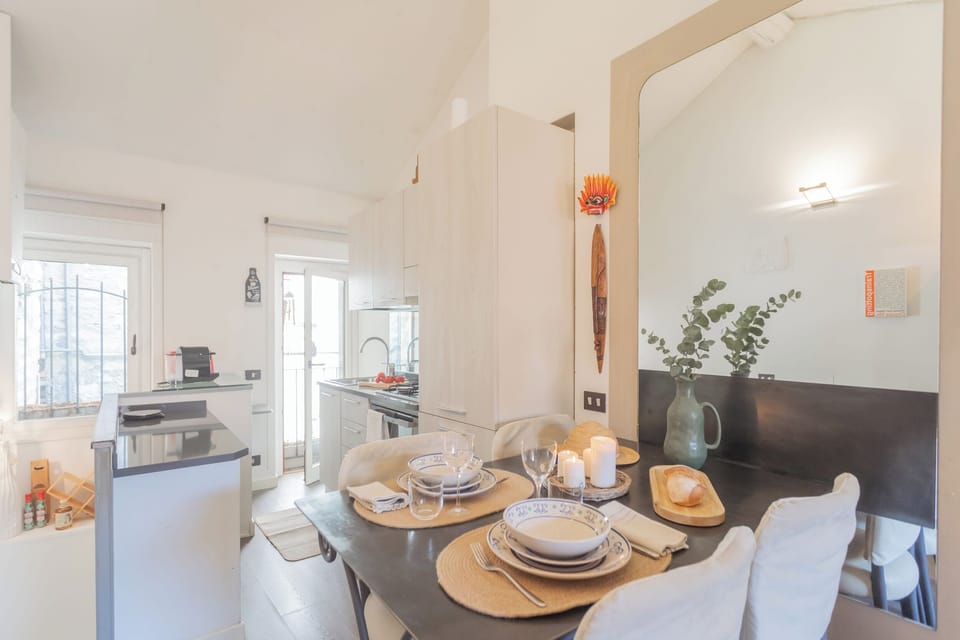 Apartment (1 Bedroom) | Living area | 32-inch TV with cable channels