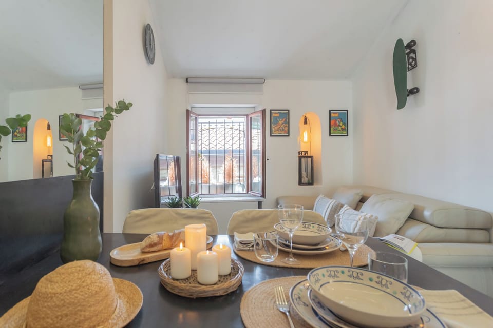 Apartment (1 Bedroom) | Living area | 32-inch TV with cable channels