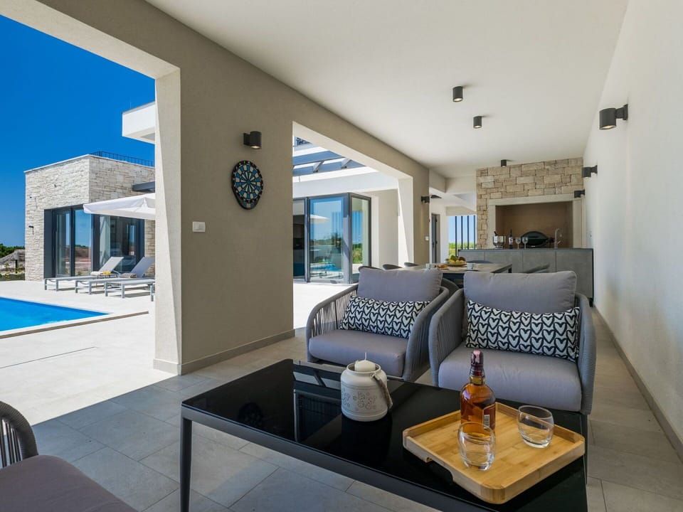 Swimming Pool, Resort, Outdoor Furniture, Chair, Villa, Hotel, Penthouse Apartment, Patio, Courtyard