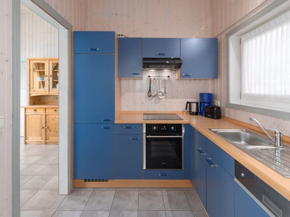 House | Private kitchen | Highchair