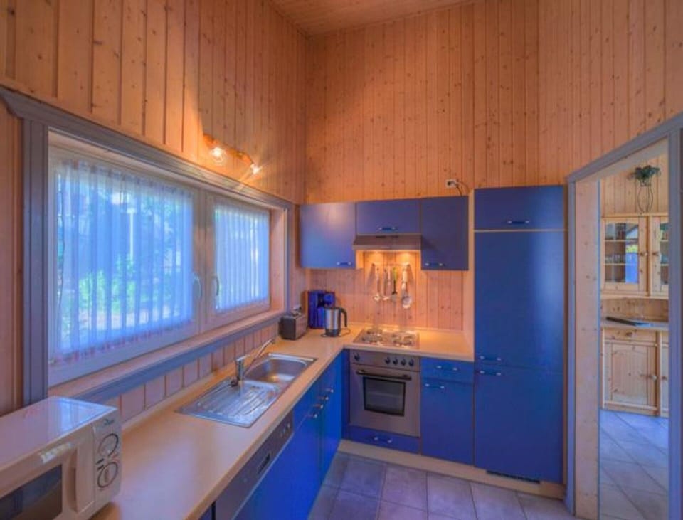 House | Private kitchen | Highchair