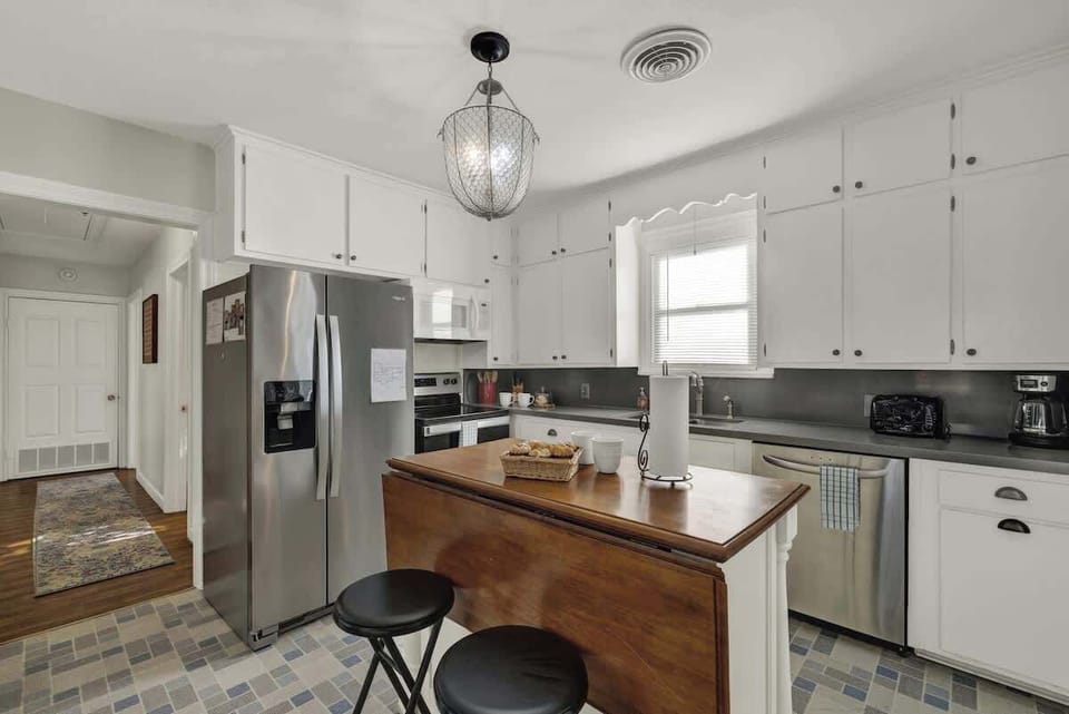 Grab a quick snack at the kitchen island