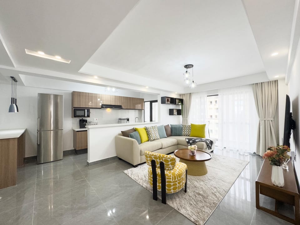 Family Apartment, 2 Bedrooms, Balcony, City View | Living area