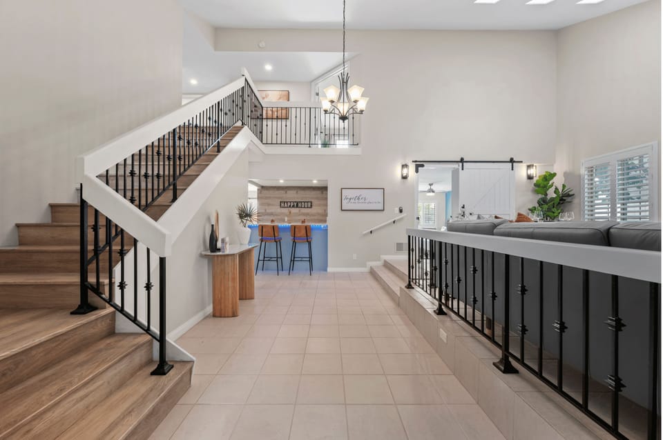 First impressions? Nailed it. This home is serving vacation vibes only!

