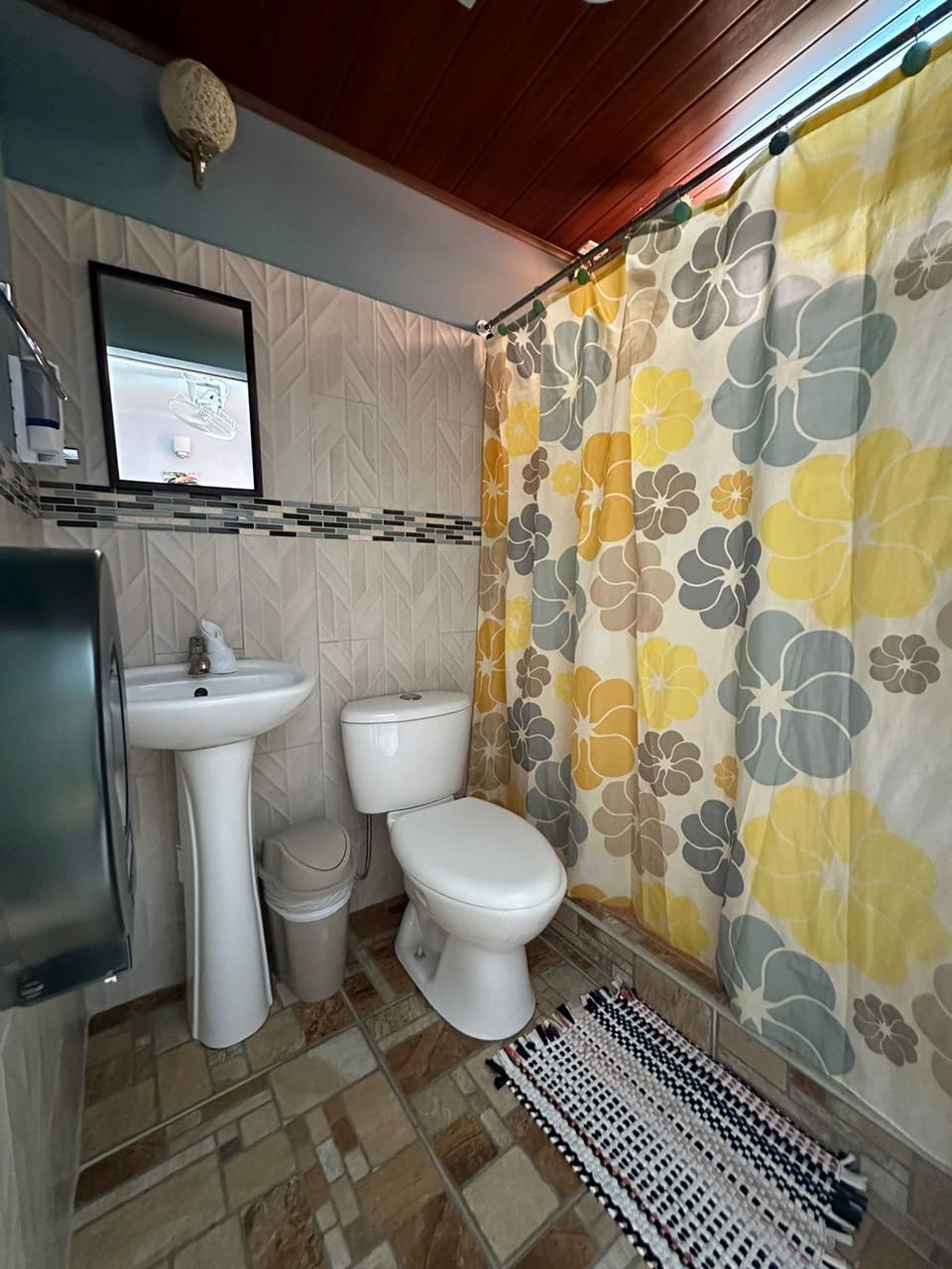 Standard Double Room, 1 Queen Bed, Pool View | Bathroom | Shower, hair dryer, towels, soap