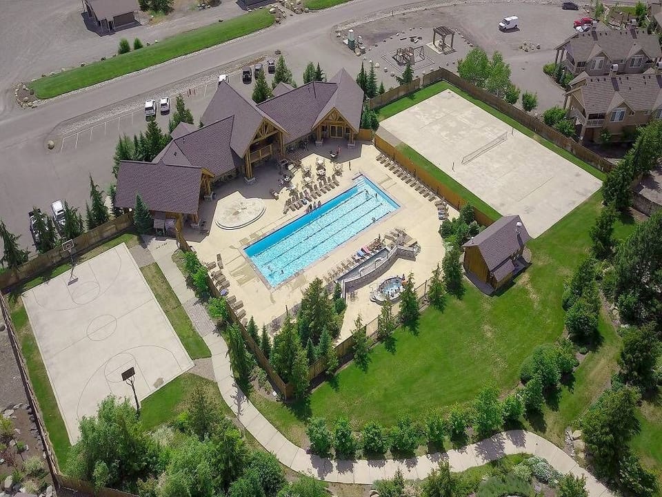 roslyn ridge pool access with basketball and tennis courts included - $10/person