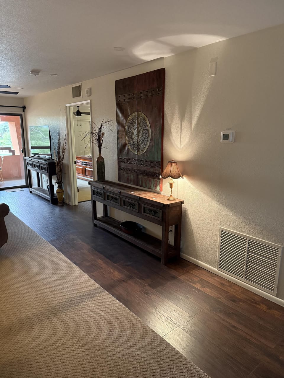 Brand new wood/carpet flooring 2024