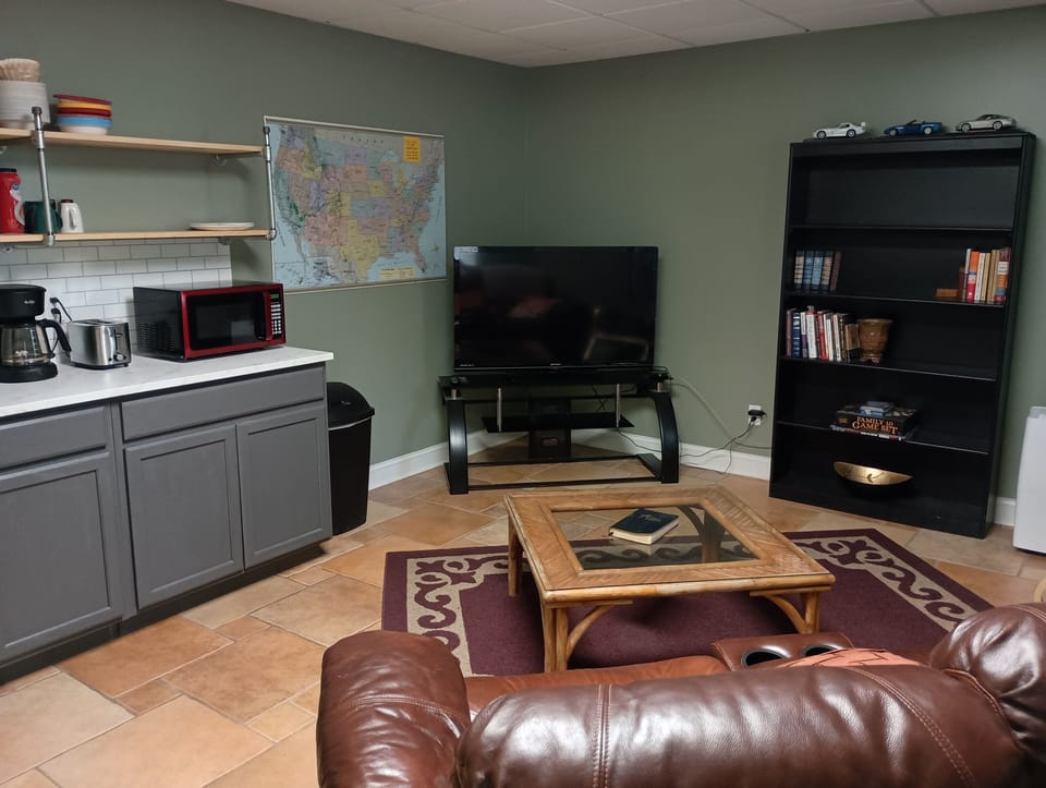 Lower Unit (4)