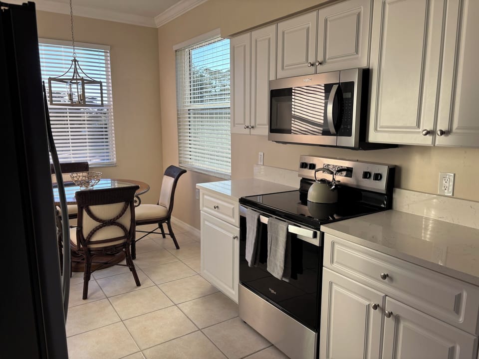 kitchen:  New appliances