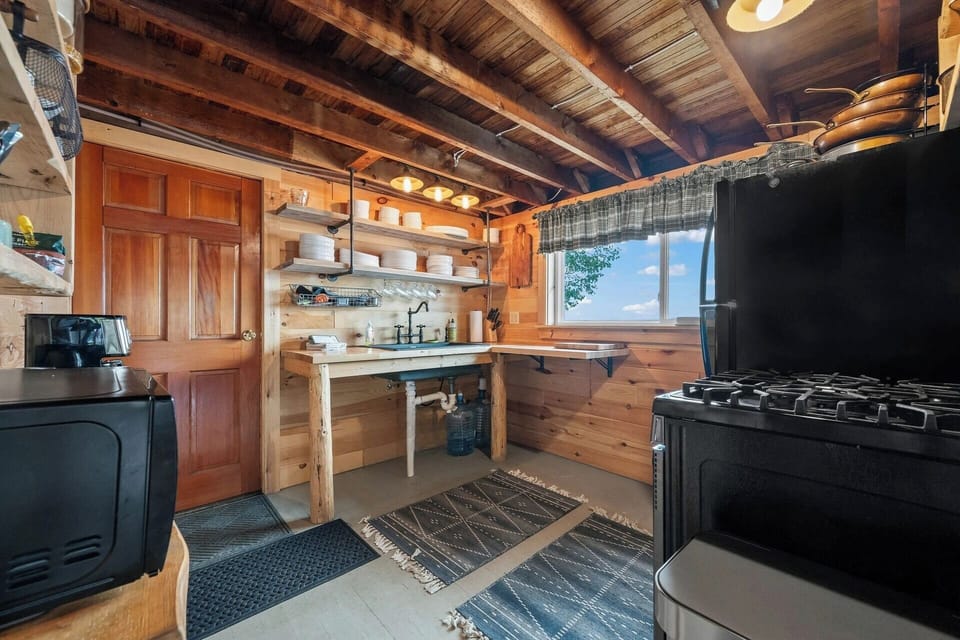 Main cabin - Kitchen