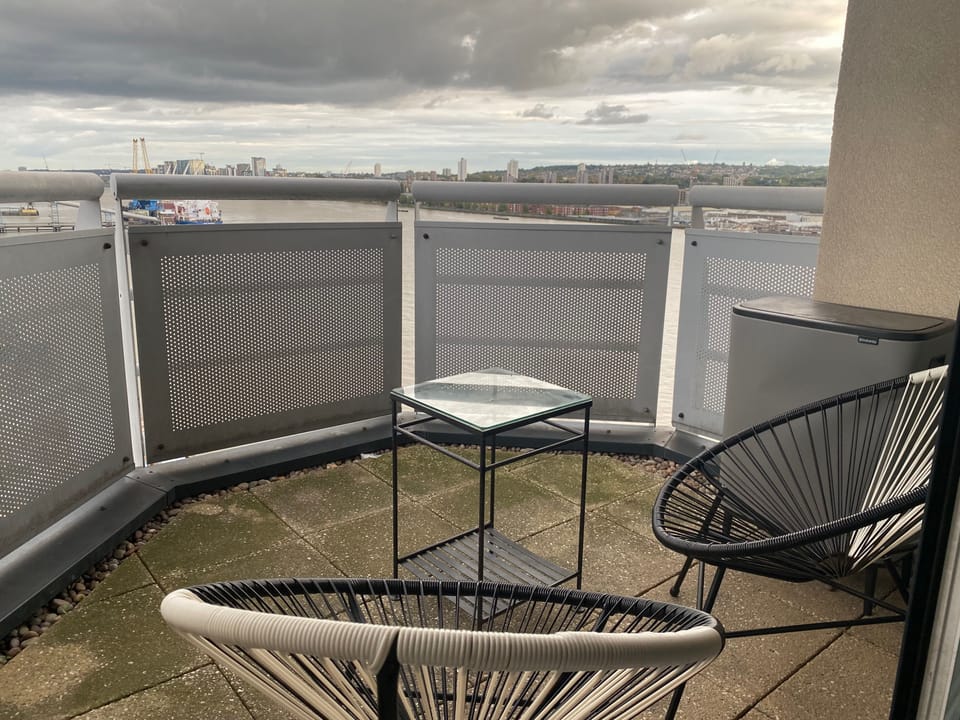 Spacious Balcony with open view of River Thames