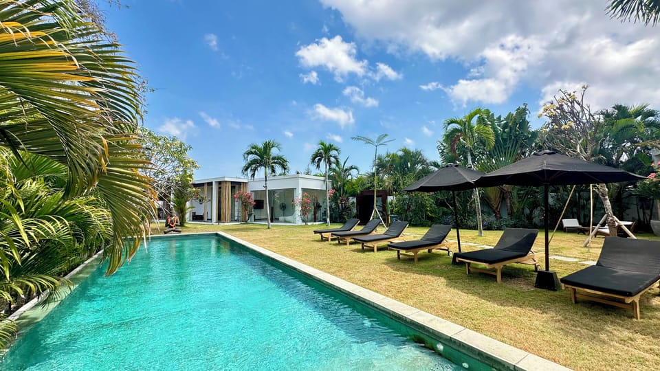 Private pool