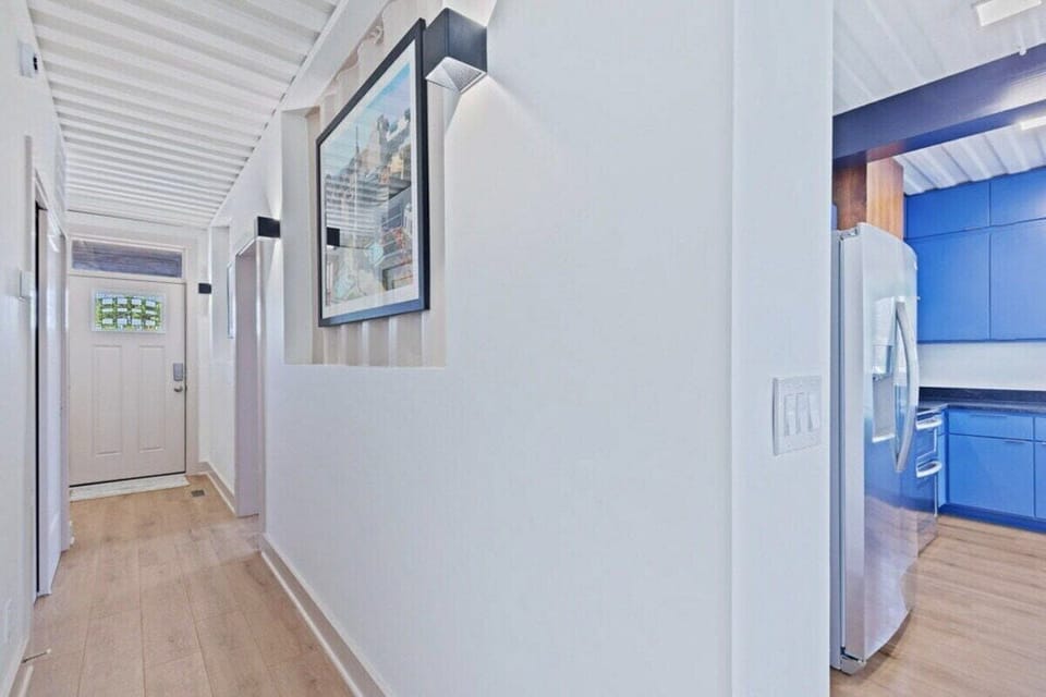 Apartment, Private Bathroom, City View (711 Lower Unit) | Interior