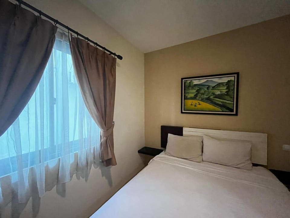 Standard Double Room | Premium bedding, free WiFi, bed sheets
