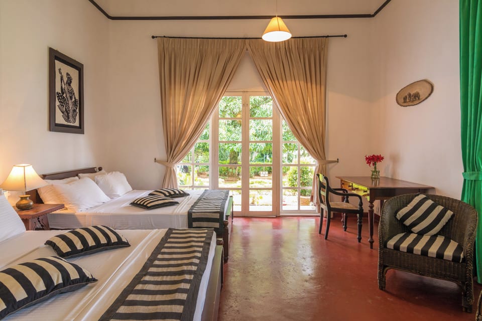 Deluxe Double or Twin Room, Mountain View | Desk, cribs (free), WiFi (free), bed sheets
