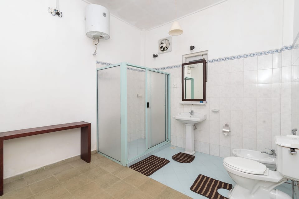 Double Room, Mountain View | Bathroom | Shower, hair dryer, bathrobes, slippers