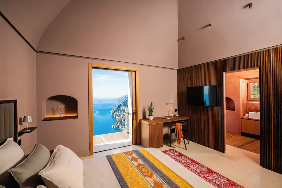 Acqua Vista Junior Suite | 1 bedroom, free minibar, in-room safe, desk