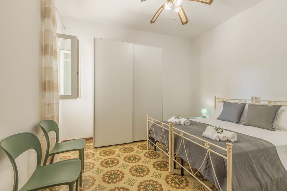 Interior Design, Wall, Flooring, Floor, Ceiling, Furniture, Bedroom, Room, Lighting, Apartment