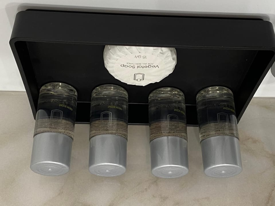 Bathroom amenities