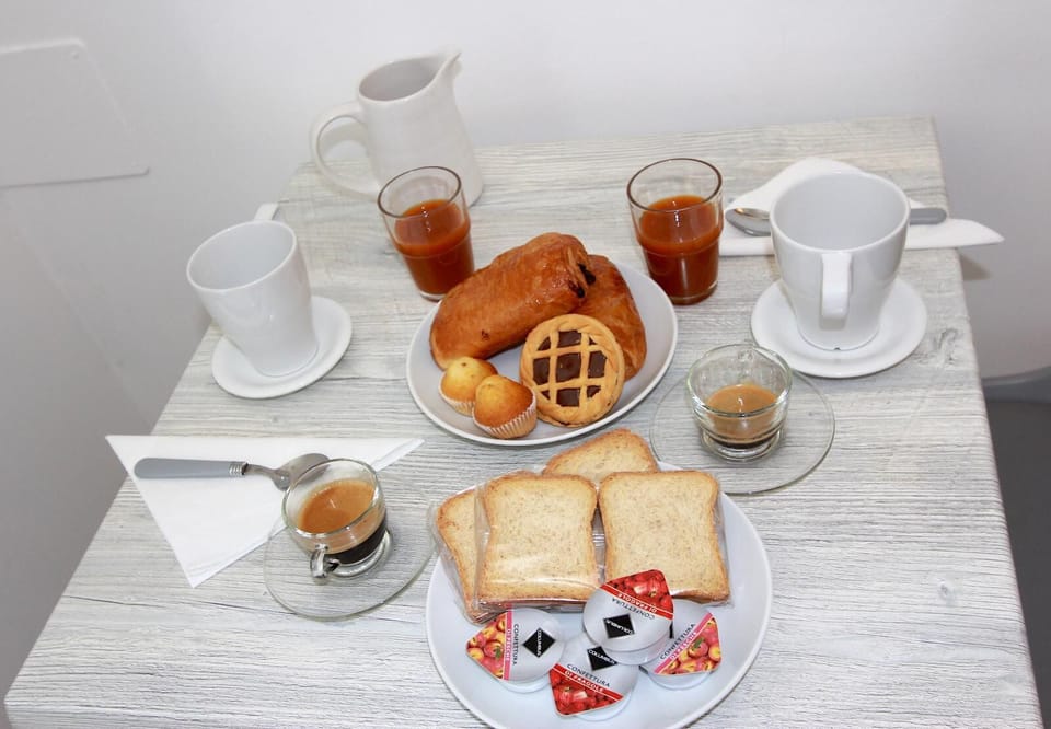 Breakfast meal