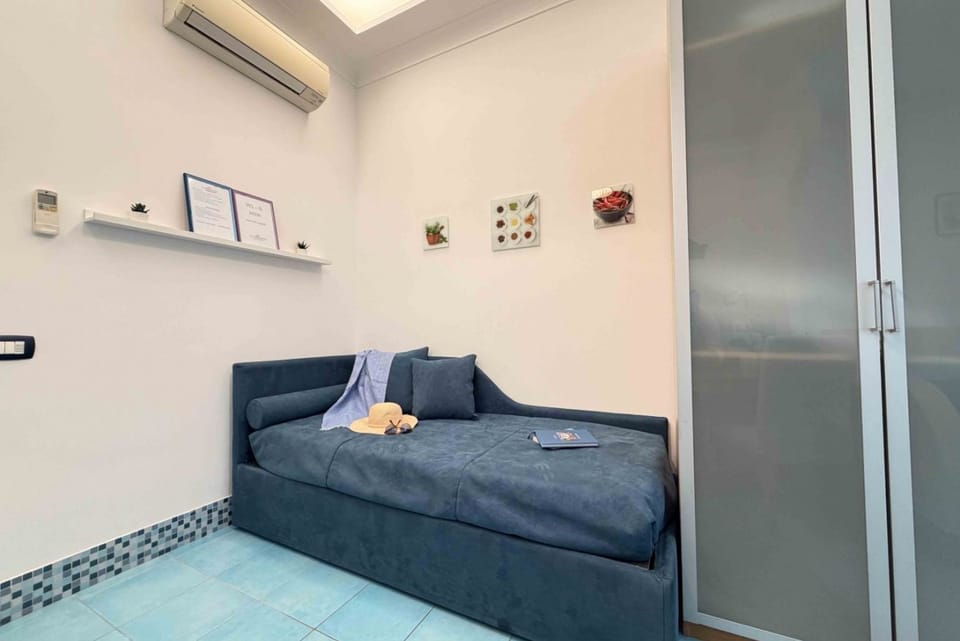 Casa Evelina – Junior Suite with Private Hot Tub & Parking Apartment in Sant Agnello