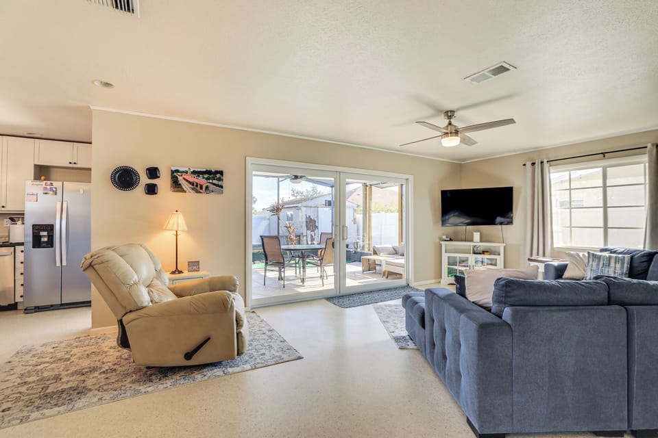 House (2 Bedrooms) | Interior