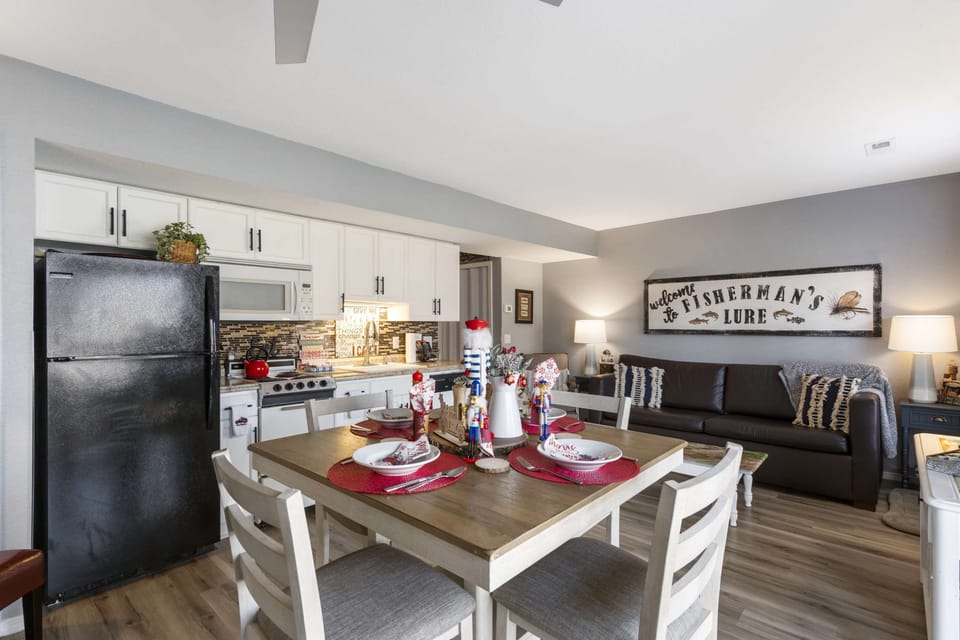 Make mealtime memories together at the dining table, seating 4