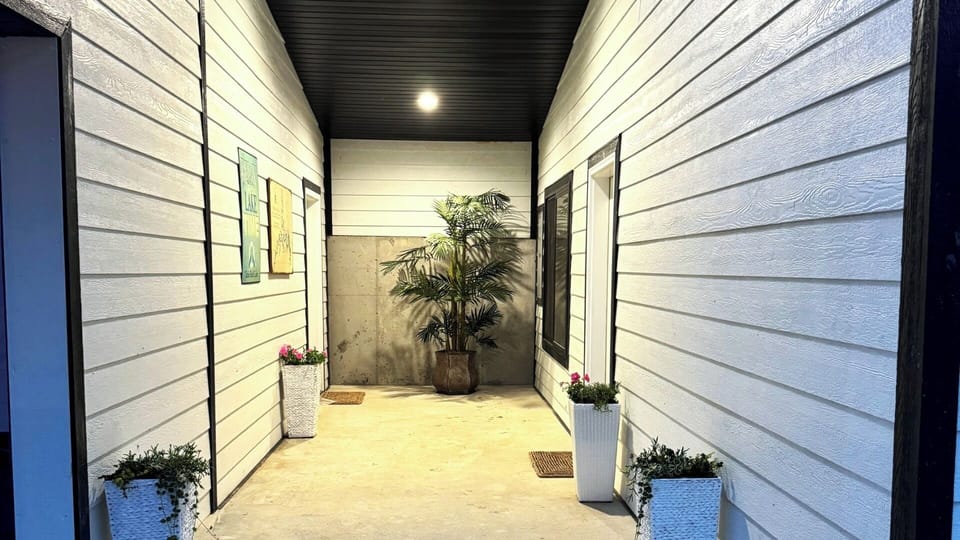 Lighted Entryway