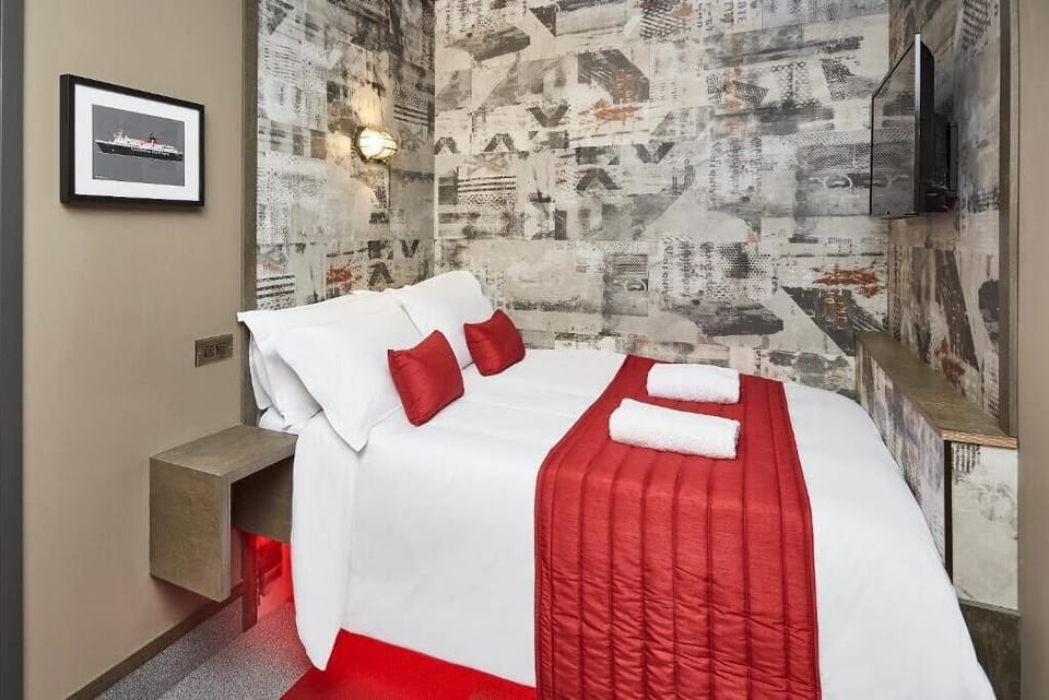 Basic Double Room | Hypo-allergenic bedding, desk, laptop workspace, free WiFi