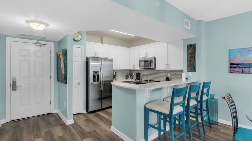 Palms of Destin 2813 Kitchen
