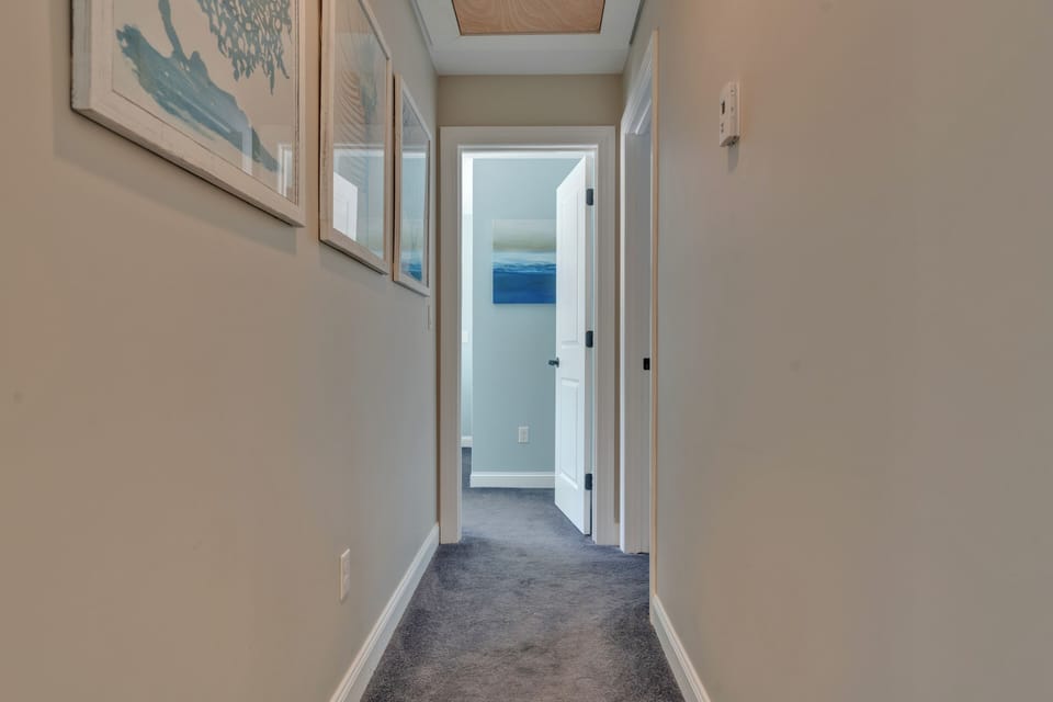 Upstairs Hallway 