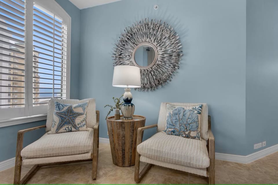 Living seating