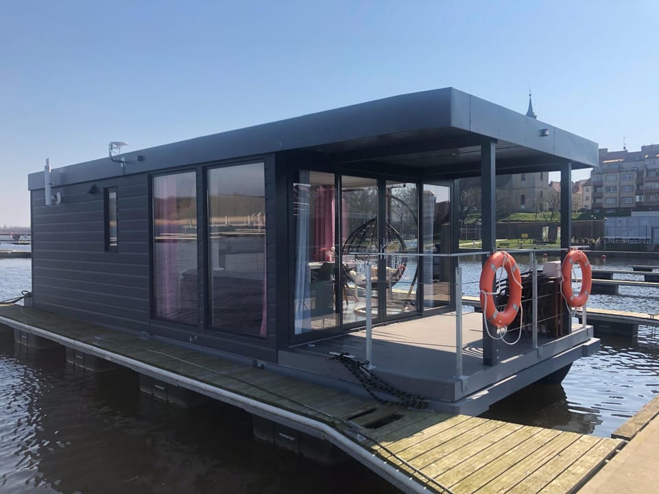 Mobile Home | Exterior