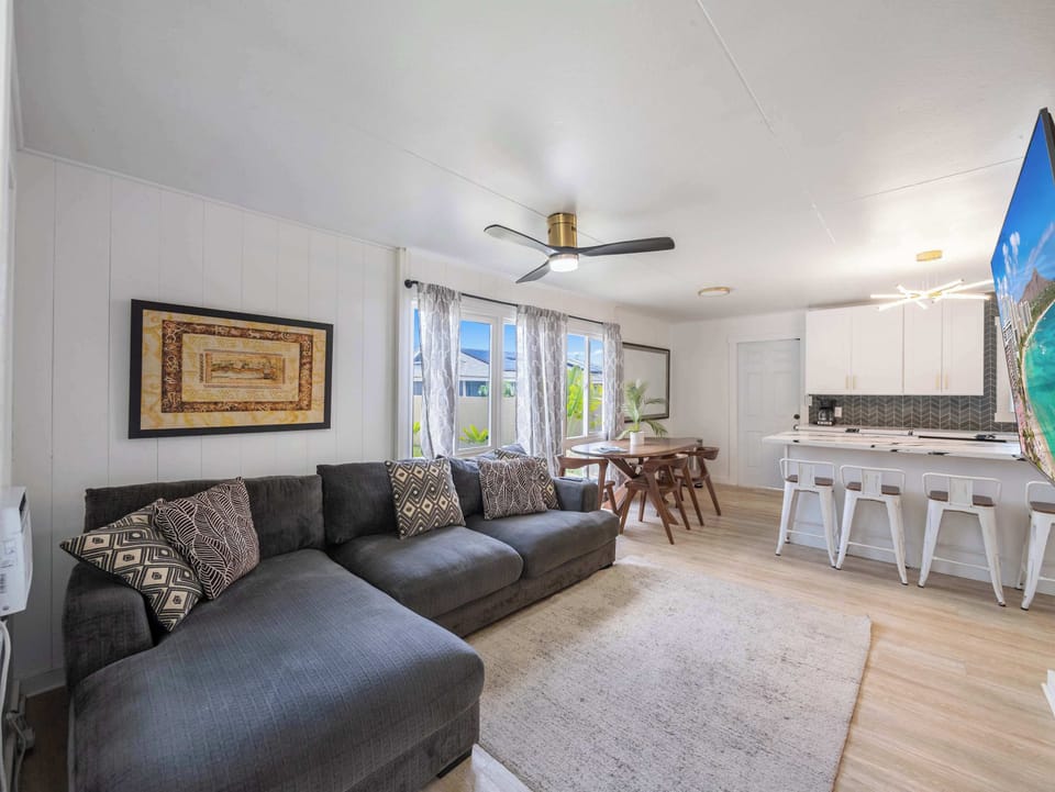 Spacious Living Area