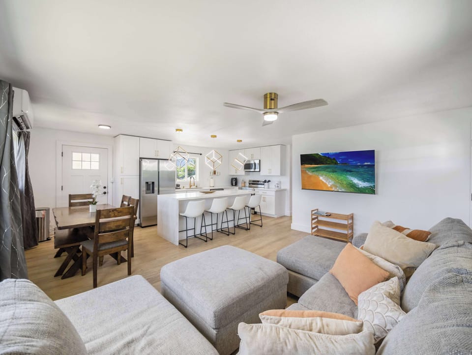 Spacious Living Area
