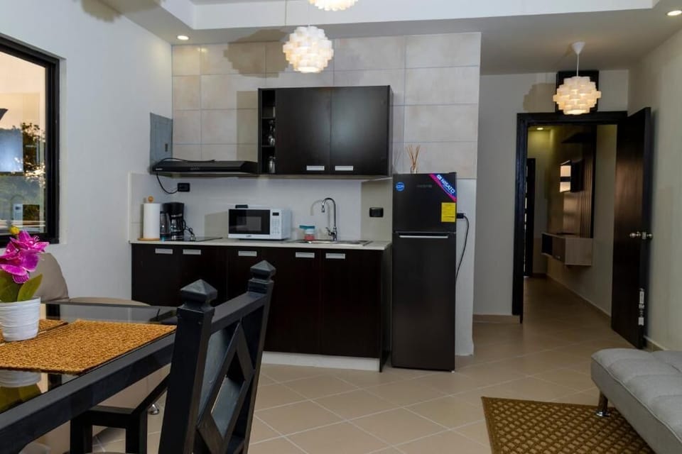 Triple Room, 1 King Bed with Sofa bed, Mountain View | Private kitchen