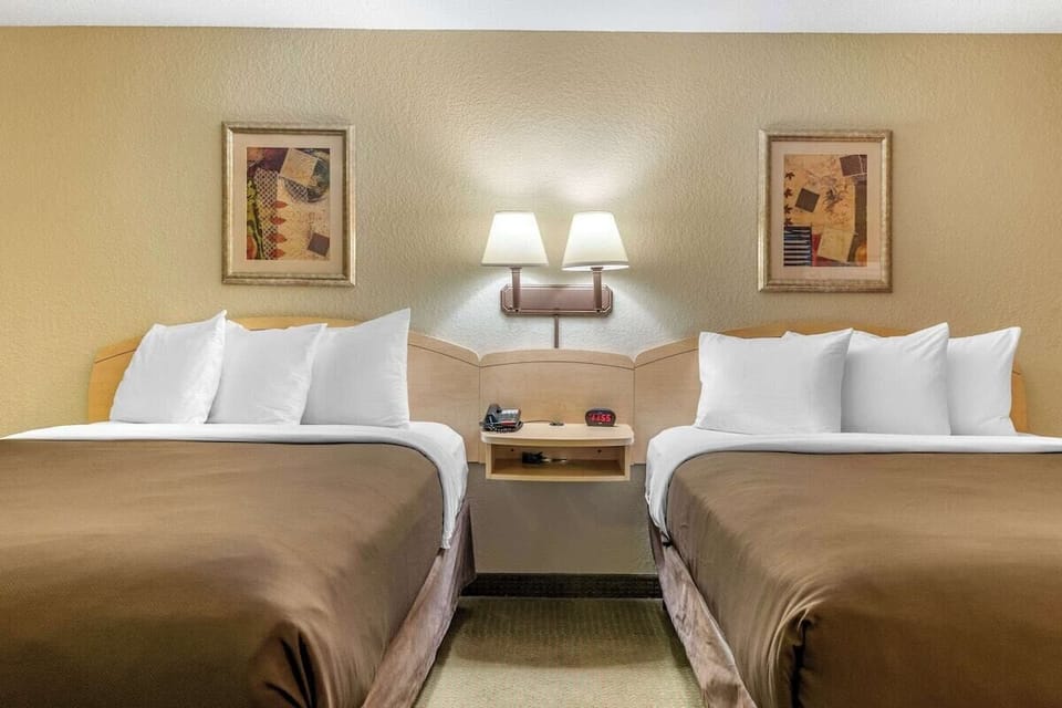 Room, 2 Queen Beds, Mobility Accessible, Non Smoking | Desk, laptop workspace, free WiFi