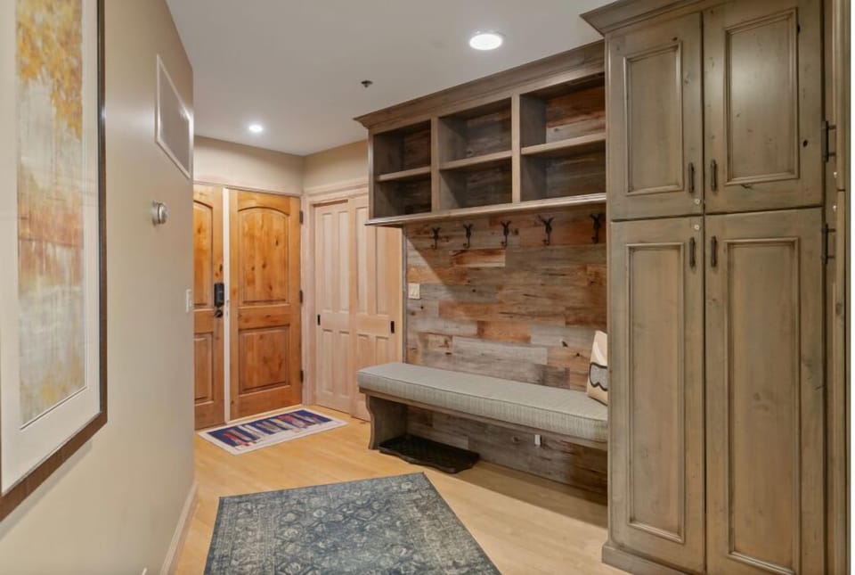 Indoors, Floor, Flooring, Hardwood, Home Decor