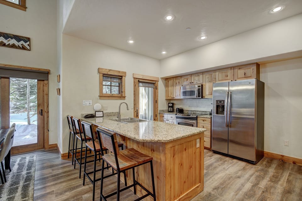 Floor, Flooring, Indoors, Hardwood, Kitchen