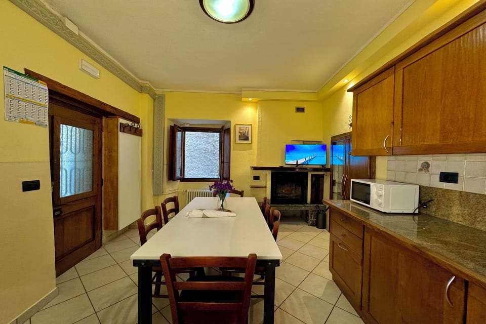 Kitchen and dining area