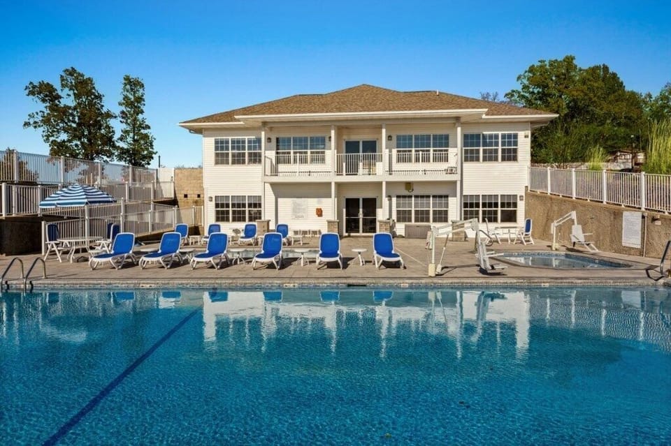 WorldMark_Wyndham Lake of the Ozarks_4.jpg