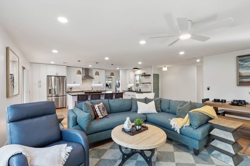 Open Layout, Living Room