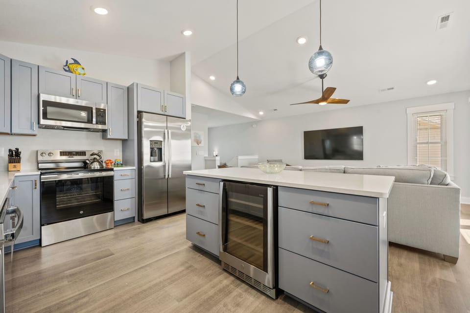 Kitchen - Top Level